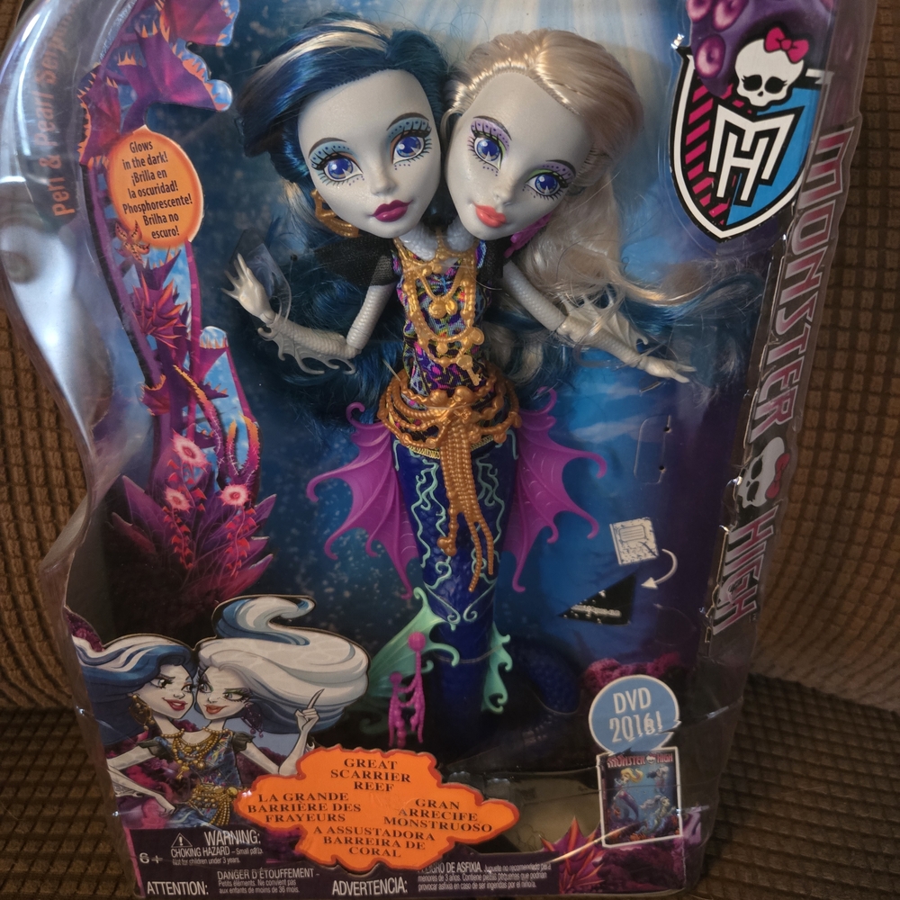 Monster High Great Scarrier Reef Peri & Pearl Serpentine Doll